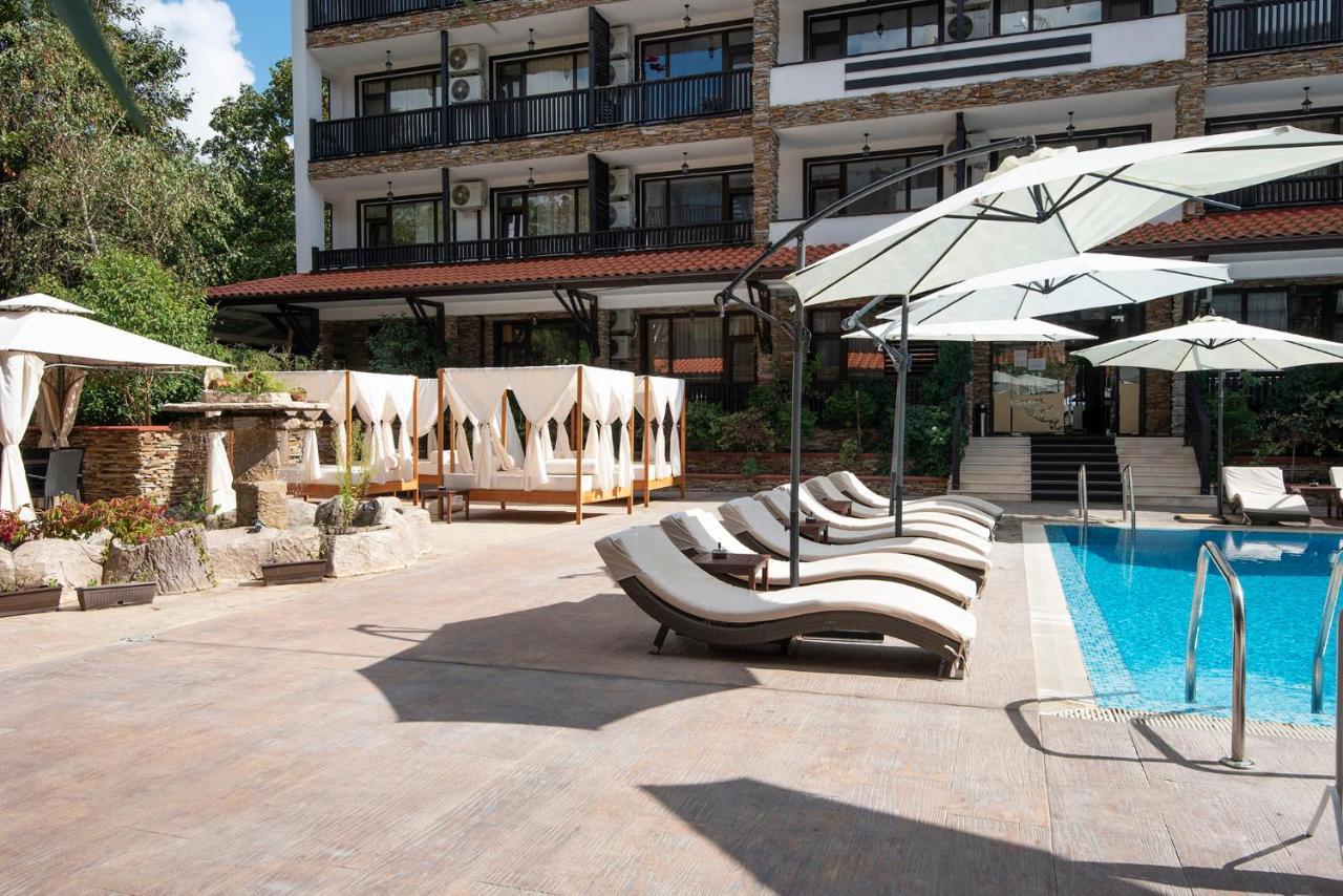 The Green Paradise Apartments Primorsko Exterior photo